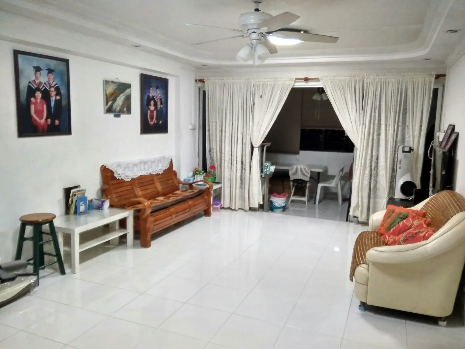 Filmplace @ Huge Apartment HDB at Tampines